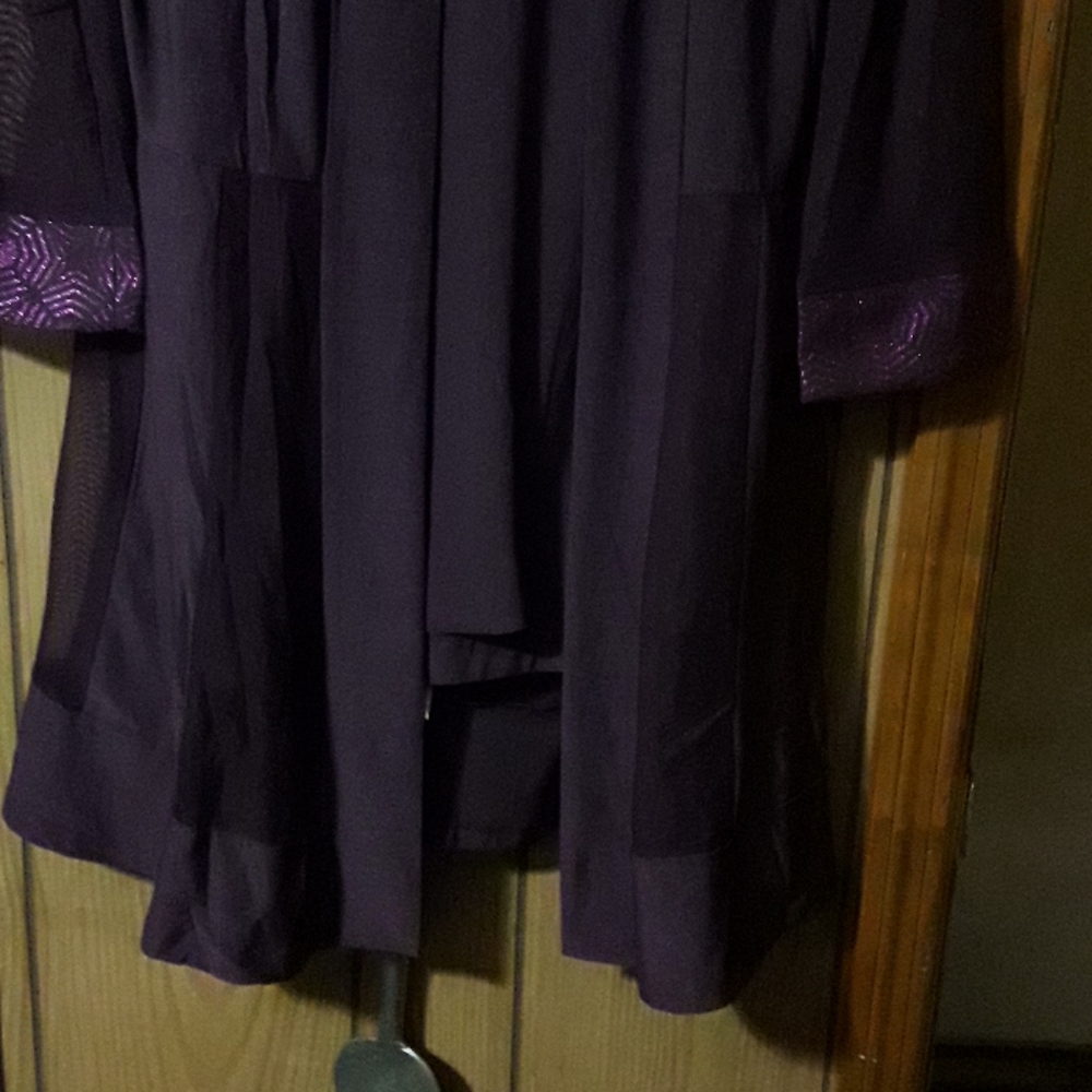 Brand new plum three piece pants suit soft materia - Picture 2 of 8